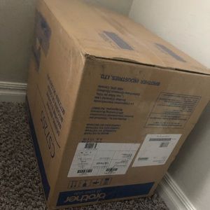 New unboxed sewing machine